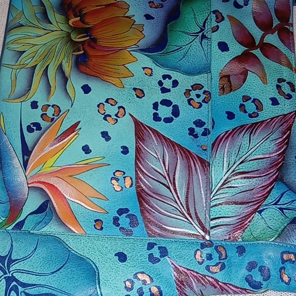 Handbag - Picture 1 of 12